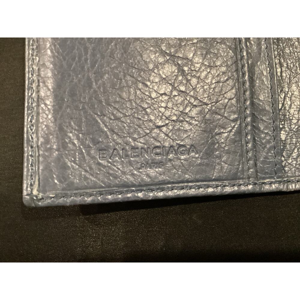 BALENCIAGA Leather Classic Money Bifold Wallet - Picture 4 of 8